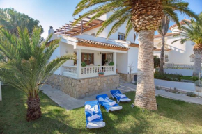 ARENDA Villa Figuera Pino Alto, Miami Platja